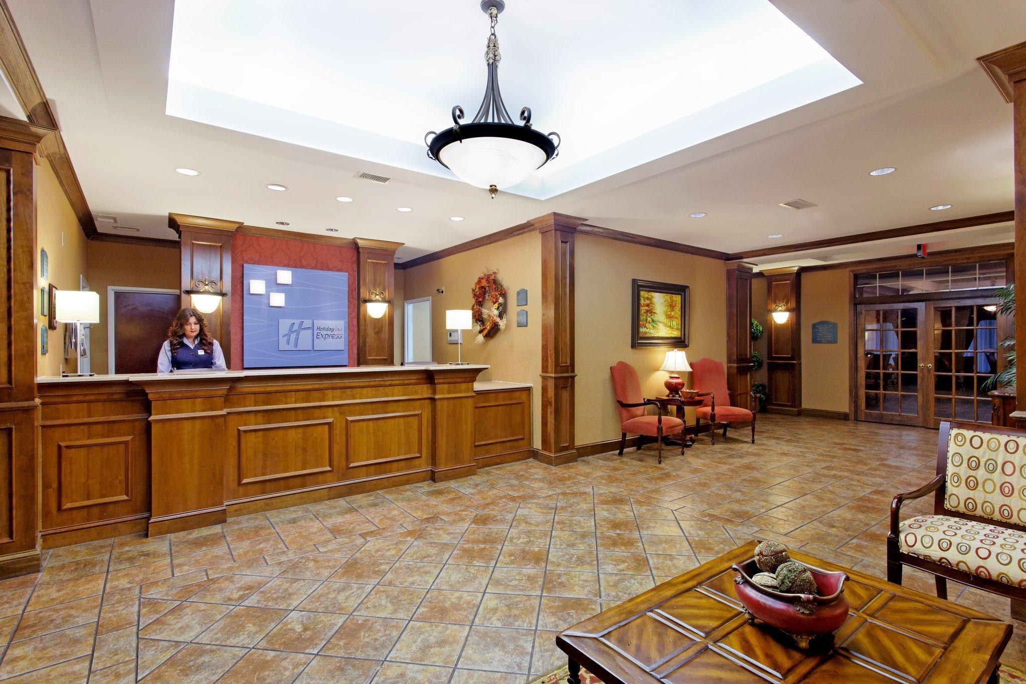 Holiday Inn Express & Suites Tupelo By Ihg Εξωτερικό φωτογραφία